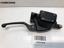 BMW R 1200RT R 900RT 2003 - 2005 FRONT BRAKE MASTER CYL OEM LOT104 104BM30088