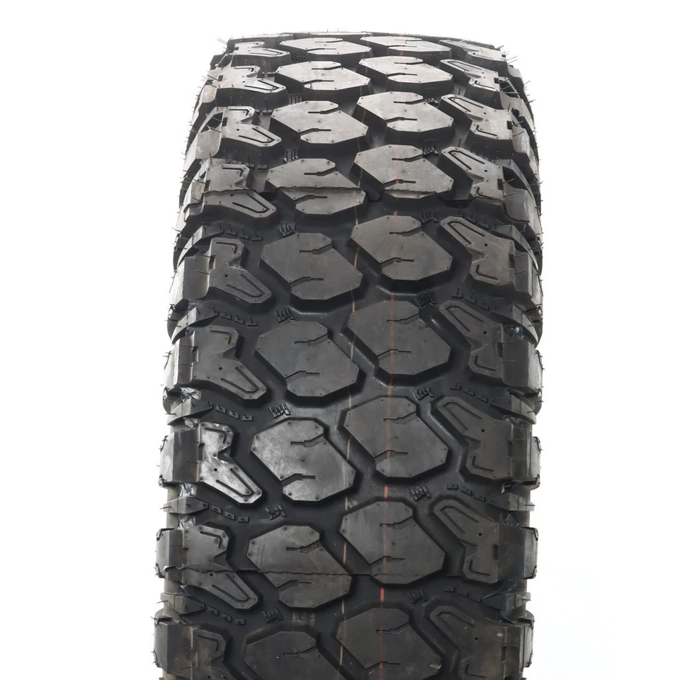 Fundadores LT 305/70R19.5 M/T 146/143K nuevos Foto 3 de 4