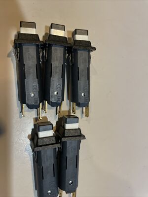 E-T-A 1110-F112-PIMI-8A Circuit Breaker - (PCS 5)
