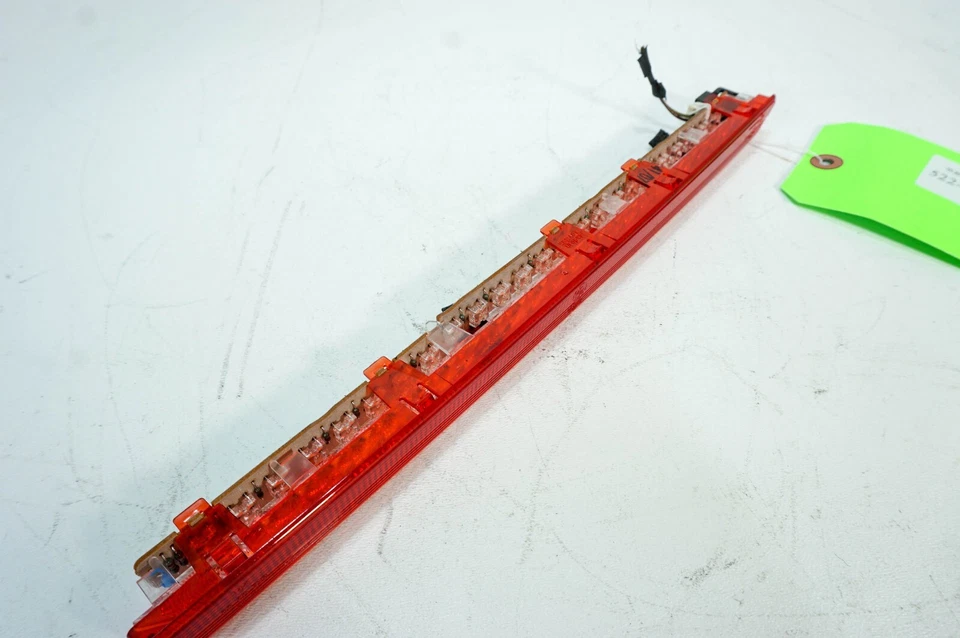 06-08 BMW 750Li E66 E65 OE Centro Trasero Tercer Freno Luz de Parada Alta Lámpara 5068 Foto 4 de 4