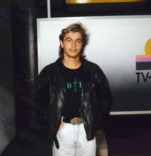 Australian actor Peter O'Brien as he attends an unspecified event - Old Photo 1