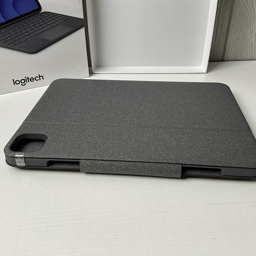 Logitech Folio Touch Keyboard Case for iPad Pro 11" 1st 2nd 3rd Gen - Picture 5 of 11