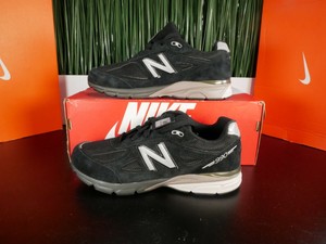 reflective new balance 990