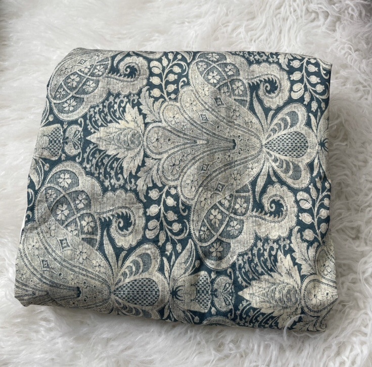 Pottery Barn Janelle Scroll Cotton Duvet Cover, Full/Queen, Blue Damask