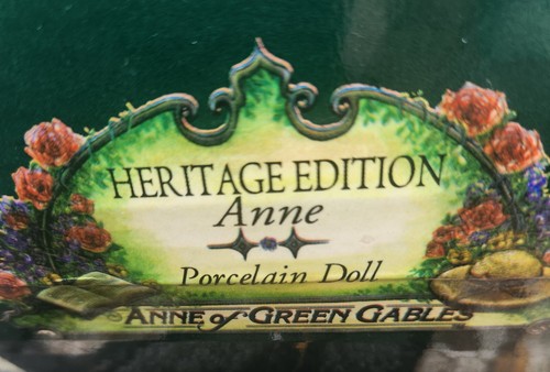 Anne of Green Gables Porcelain Doll Heritage Edition Avonlea Traditions NIB - Picture 4 of 7