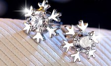 Sparkling Snow Flake Frozen Sterling Silver Cubic Zirconia Stud Earring Gift L1