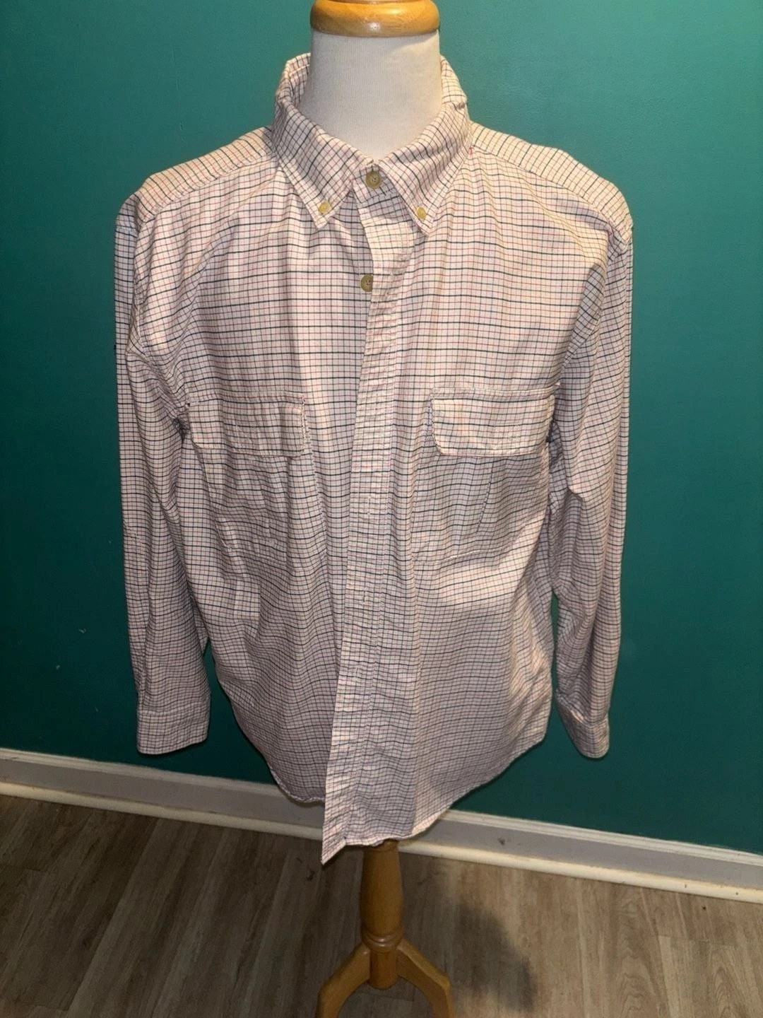 Woolrich Men's XL Plaid Button Down Long Sleeve Outdoor Shirt with Double Chest