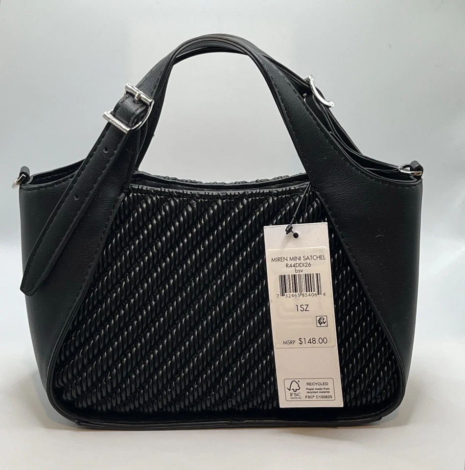 Mini Bandolera DKNY Miren Negra - Precio de venta sugerido por el fabricante $148 - ¡Nueva con etiquetas! Foto 2 de 4