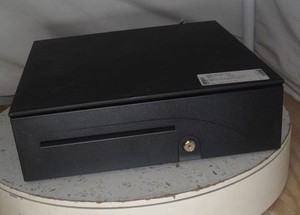 APG Cash Drawer T237A-BL1616 Series 100 Cash Drawer SEE NOTES