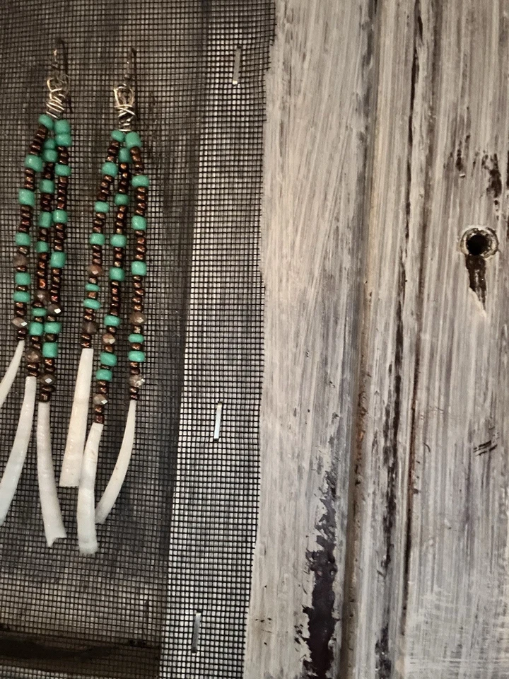 Native American, Dentalium, Beaded Earrings With 925 Silver Wire And Turquoise  - Image 2 of 4