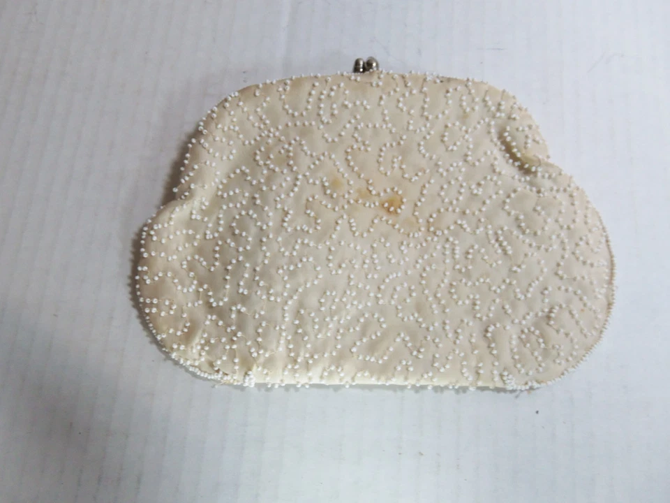 Carteras clutch vintage Dormar marfil semilla perla cuentas y terciopelo Foto 3 de 4