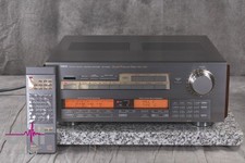 YAMAHA CX-10000 Preamplifier in Very Good condition.