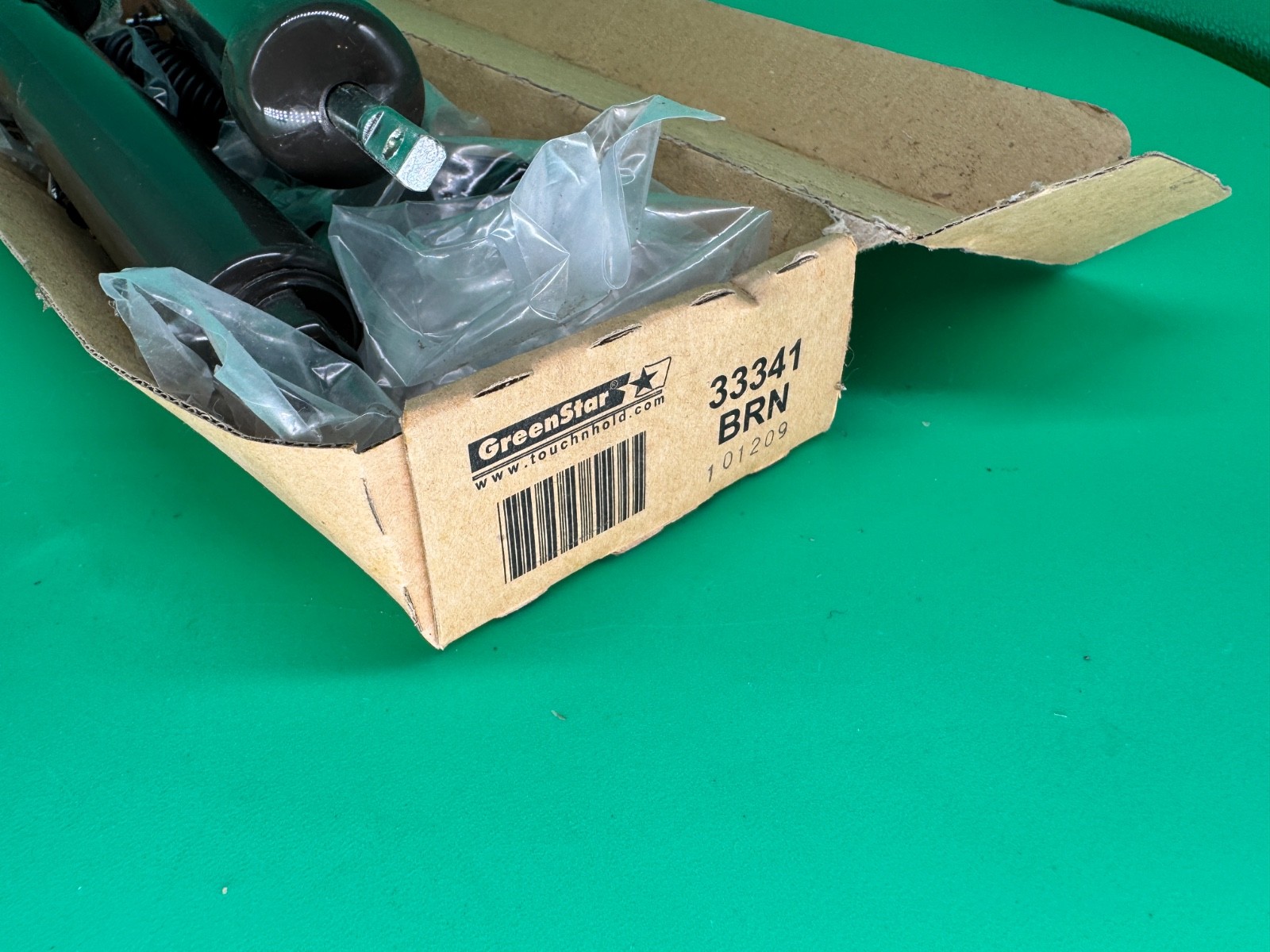 Touch 'n Hold Smooth Dual Door Closer System - Heavy Duty GreenStar 33341 BROWN