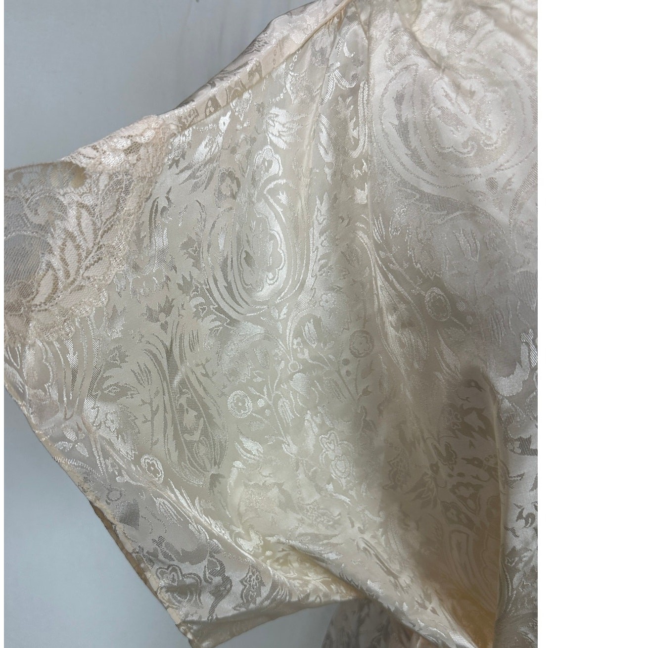 Delicates Medium Polyester Cream Beaded Lace Trim… - image 6