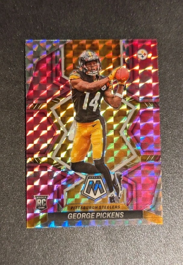 2022 Panini Mosaic - Rookies George Pickens #318 Camo Pink Mosaic Prizm (RC)