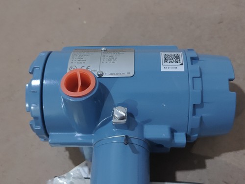 Rosemount 8800 Series Vortex Flow Meter | FedEx or DHL - Picture 9 of 23