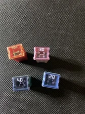 Assorted 32V AMP J Case Female Plug in Blade Cartridge PAL Fuse Fuses 4 Pcs