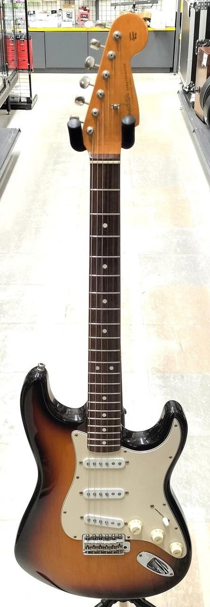 FENDER USA AMERICAN VINTAGE 62 Electric Guitar #27487 | eBay