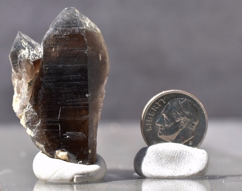 Gemmy Black Smokey Quartz Crystal - Sawtooth Mountains Idaho - Picture 2 of 7