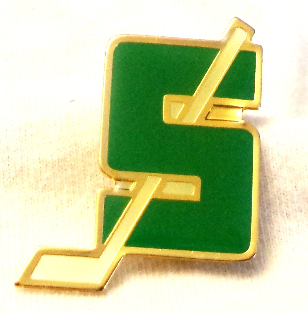 Lapel Cap Hat Pin Silver Stick Player