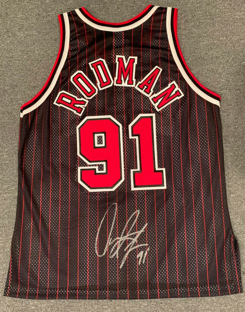 Chicago Bulls Dennis Rodman Autographed White Jersey 5x Champs JSA Stock  #215740