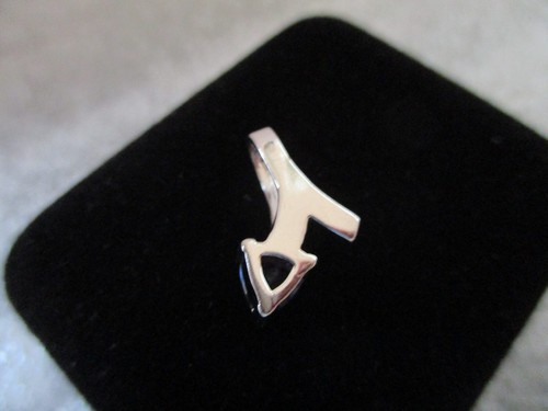 ESTATE PLATINUM & SOLITAIRE TANZINITE SLIDER PENDANT-TRIANGLE SHAPE .35ct- 1.41g - Picture 5 of 12