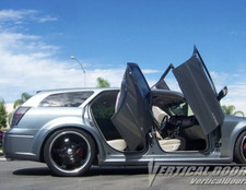 Dodge Magnum 2004-2008 Rear Only Bolt On Vertical Doors Inc Kit Lambo Doors