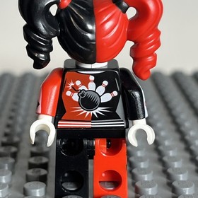 Lego Harley Quinn Minifigure 70922 70906 *no skates* sh0306 DC Super Heroes 1Q
