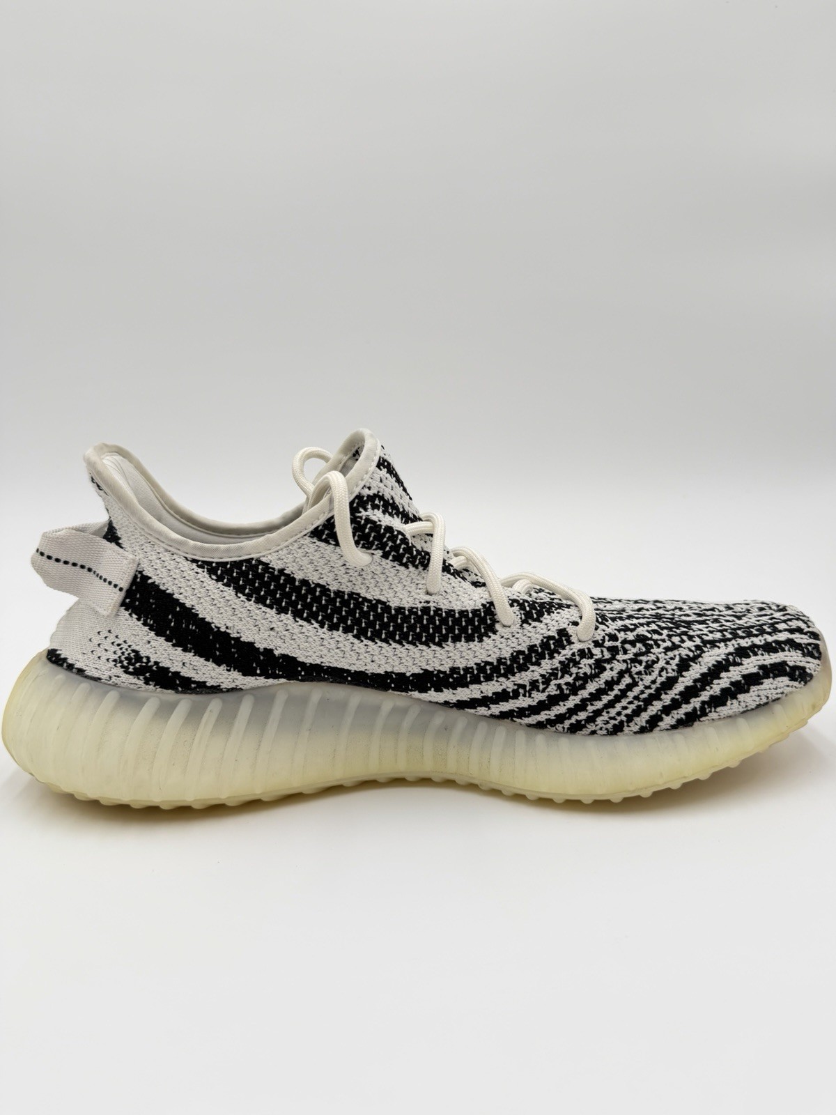 Adidas Men's Yeezy Boost 350 V2 Size 12 Zebra |CP9654| thumbnail 5