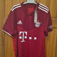 Bayern Munich 21/22 Home Shirt Size Medium