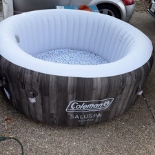 Bestway SaluSpa Bahamas 2-4Person Inflatable Round Air Jet Hot TUB