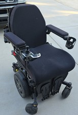 Quantum Edge 3 Power Wheelchair Tilt/Recline, Includes Charger, Mid-wheel Drive