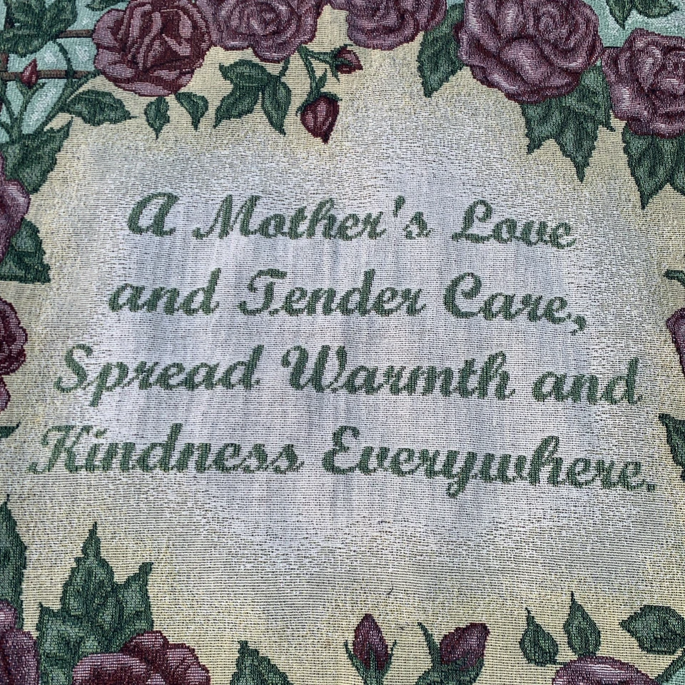 De colección 1A Mothers Love Is... "Manta de regazo con flecos 48""x56""" Foto 4 de 4