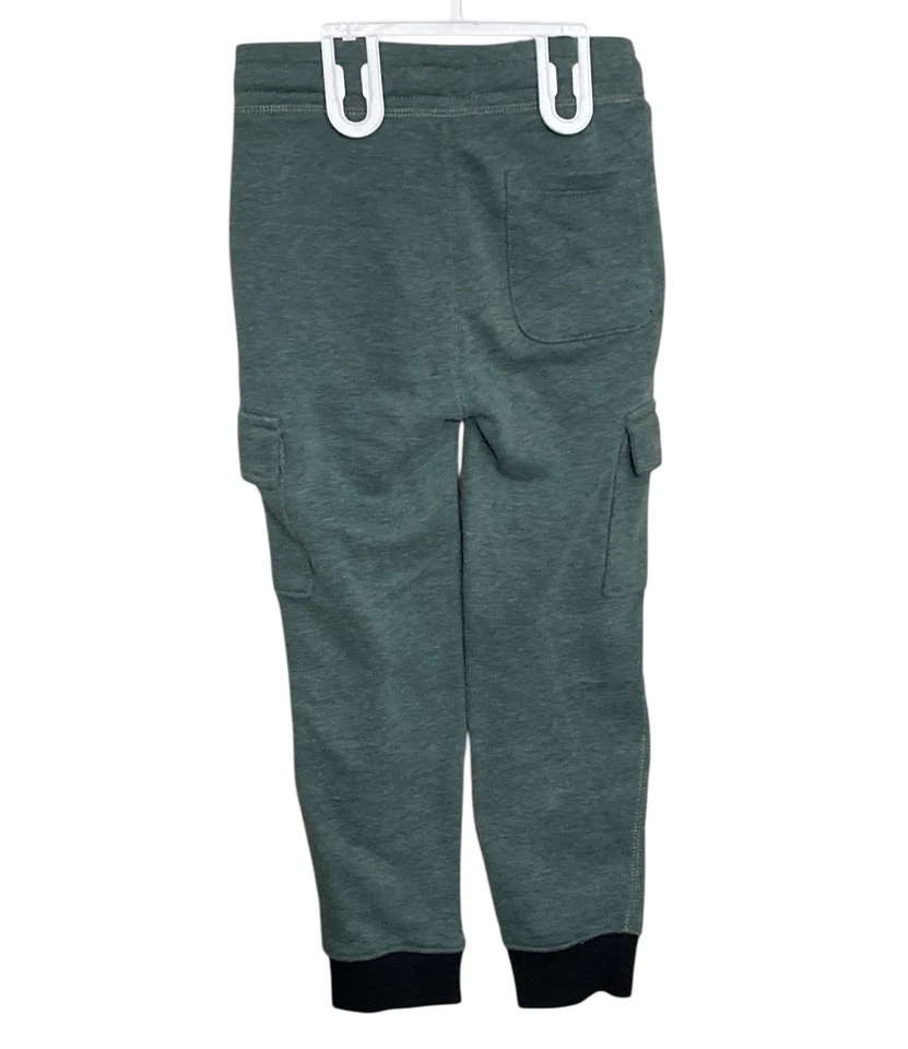 Мальчики старый темно-зеленый флис грузовые брюки - размер маленький 6/7 - Изображение 2 из 4