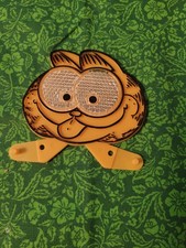 Vintage 1978 Kellogg's Garfield Face Bike Spoke Reflector Yellow
