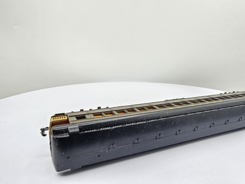 N Scale AHM Lima 4481S Santa Fe Observation Passenger Car ATSF #3275 - Picture 12 of 14