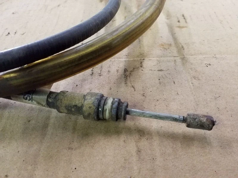 CABLE FRENO EMERGENCIA EJE TRASERO IZQUIERDO | SE ADAPTA 00 01 02 03 04 05 FORD EXCURSION Foto 2 de 4