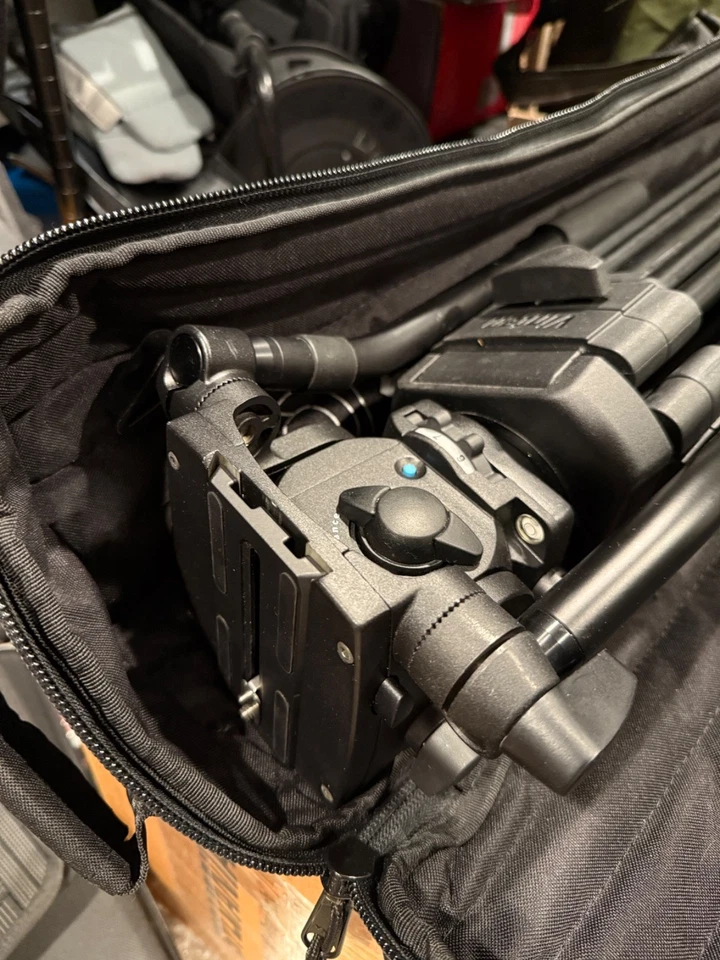 Vinten Vision Blue Head Plus Legs - TRIPOD - Image 2 of 4