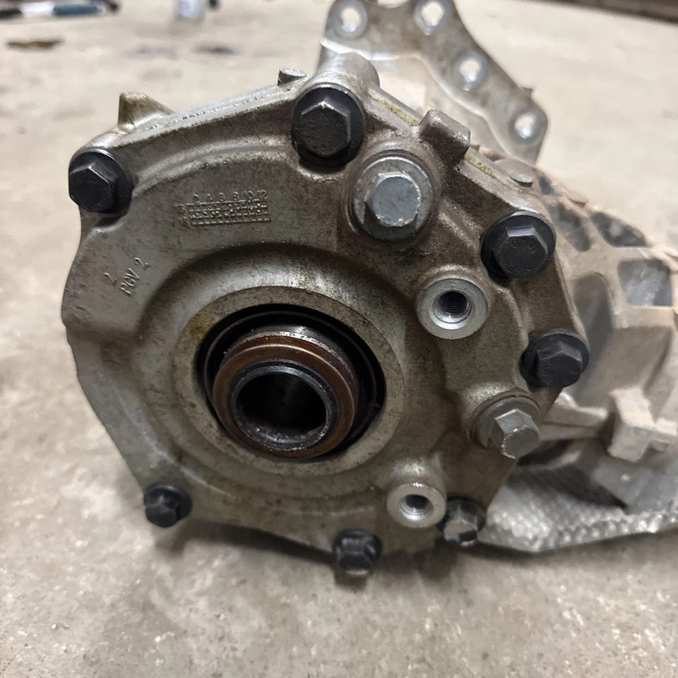2014-2019 LAND ROVER DISCOVERY SPORT EVOQUE FRONT DIFFERENTIAL TRANSFER CASE 18k - Image 4 of 4