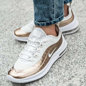 nike air max axis 38