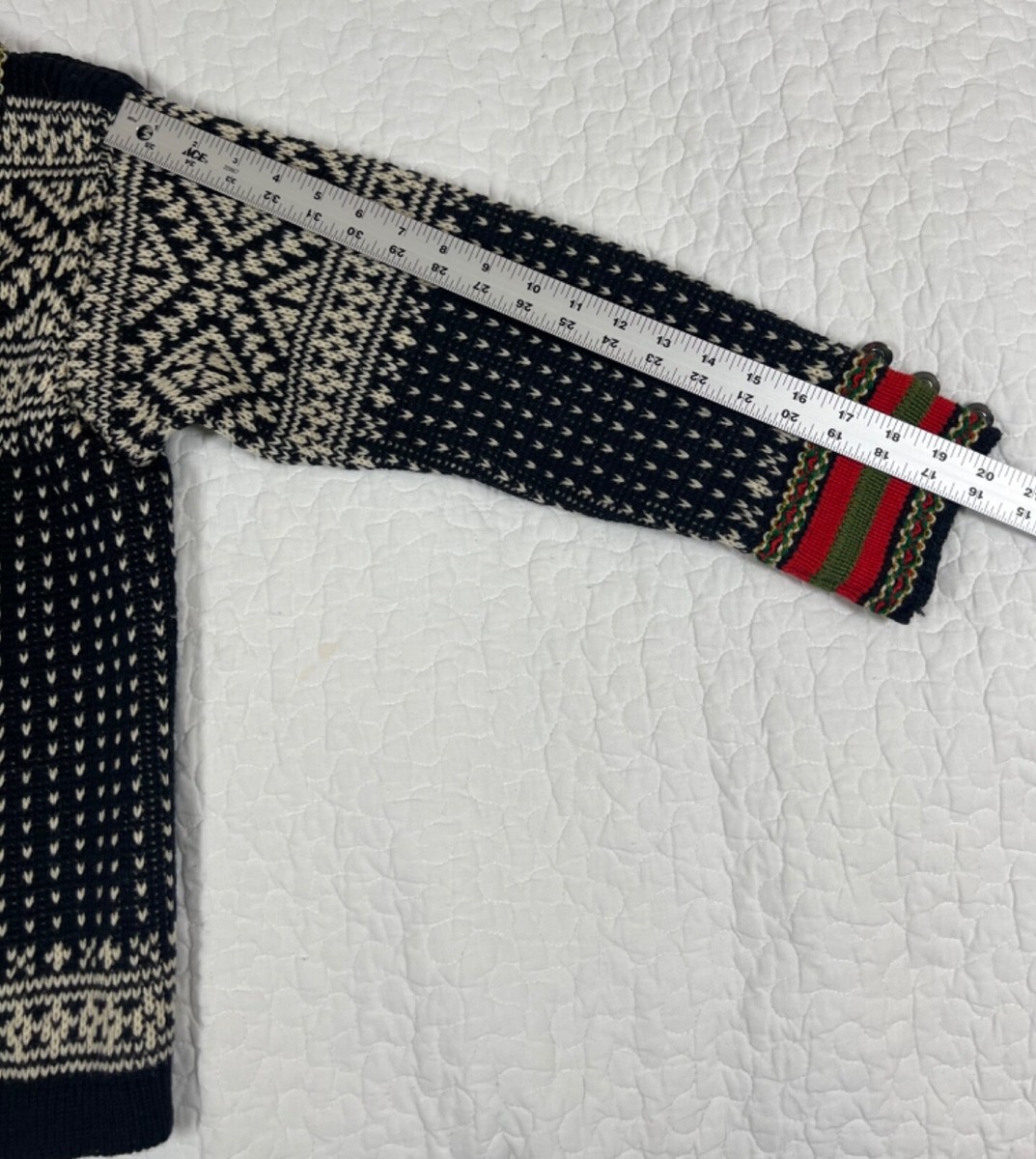 Vintage Nordic Sweater Nordstrikk Wool Pewter Clasp Black Norway