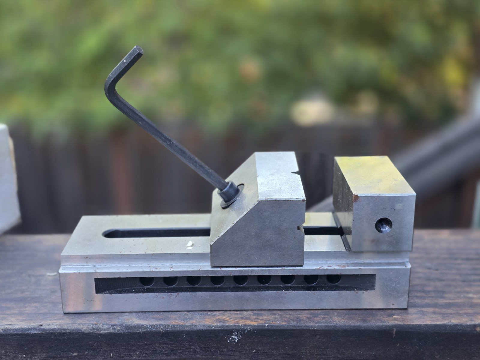 ENCO 3" x 8” SCREWLESS (PIN TYPE) TOOLMAKERS PRECISION MACHINIST VISE 428-9126