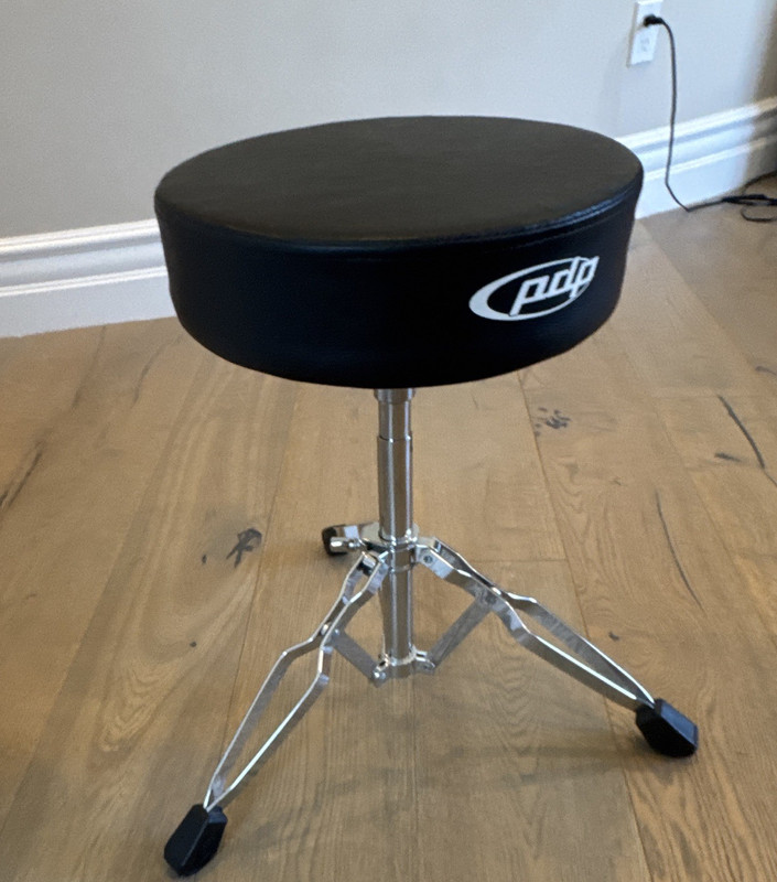 PDP DT704 Adjustable Drum Throne Black Round Padded/Foam Seat