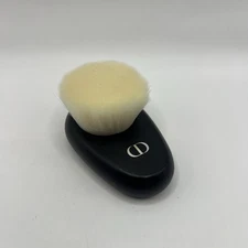 Christian Dior Backstage Face Brush #18