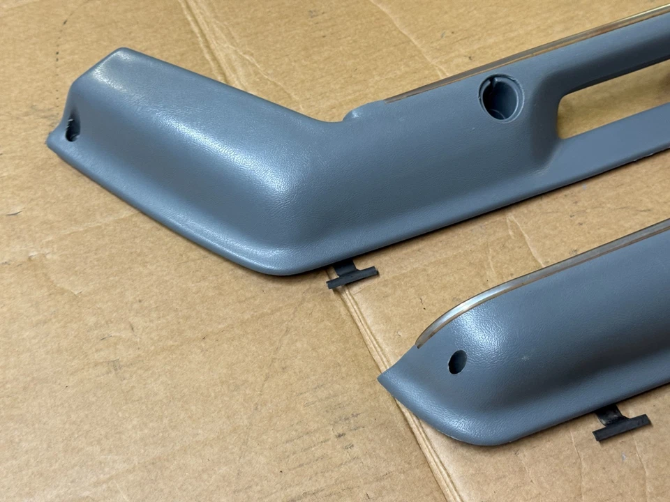 87-93 Ford Mustang Smoke Gray Door Armrests Door Panel Pull Handles OEM GT LX - Image 4 of 4