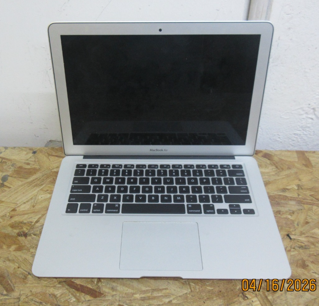 Macbook air （13-inch, Early 2015）256GB Apple MacBook Air 13'' Early 2015 @ 1.6GHz Core i5 8GB RAM 256GB