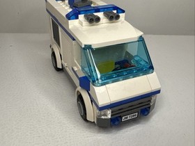 LEGO CITY: Prisoner Transport (7286) Complete - Missing Some Stickers