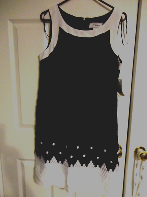 J HOWARD WOMEN'S BLACK WITH WHITE EMBROIDERED SLEEVELESS W LINING DRESS  SIZE 14