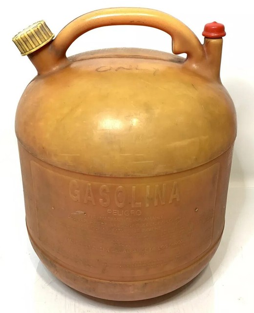Vintage Eagle 5 Gallon 5 Gal Plastic Vented Gas Can PG5 Fuel Jug