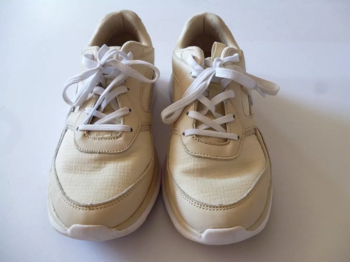 Cream coloured best sale shoes
